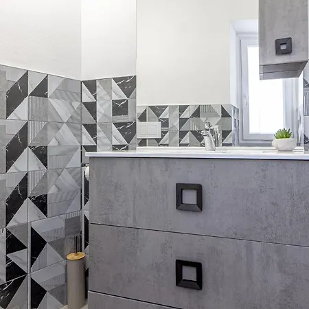 Nuras - L'azzurra - Double Bedrooms Private Bathroom And Seaview Solarium 索尔索