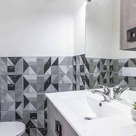 招待所 Nuras - L'azzurra - Double Bedrooms Private Bathroom And Seaview Solarium 3*
