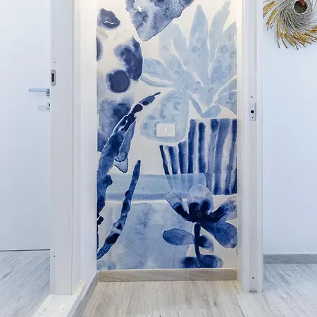 Nuras - L'azzurra - Double Bedrooms Private Bathroom And Seaview Solarium Гостевой дом Сорсо