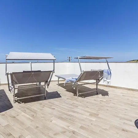 Nuras - L'azzurra - Double Bedrooms Private Bathroom&seaview Solarium