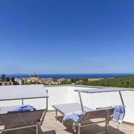 Pensión Nuras - L'azzurra - Double Bedrooms Private Bathroom And Seaview Solarium 3*